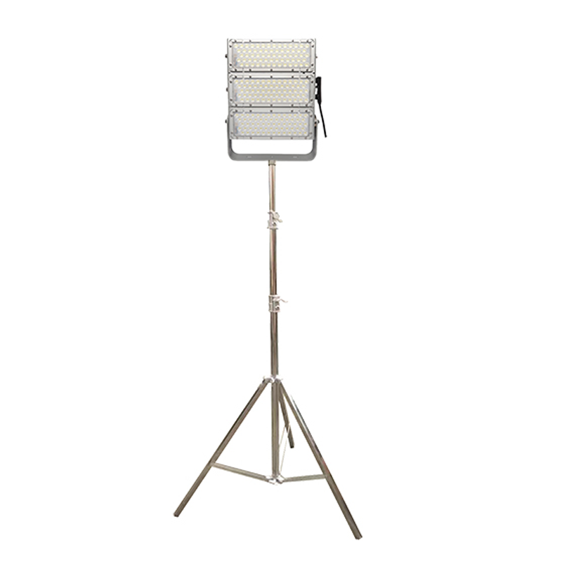 晫安联 ZX005C-600 220V 600W IP65 5700K LED 工作灯(移动灯)计价单位:台 银色
