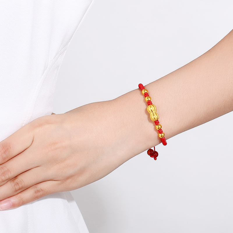 周六福zhouliufu3d硬金黄金手链女士款足金花生转运珠红绳手链定价