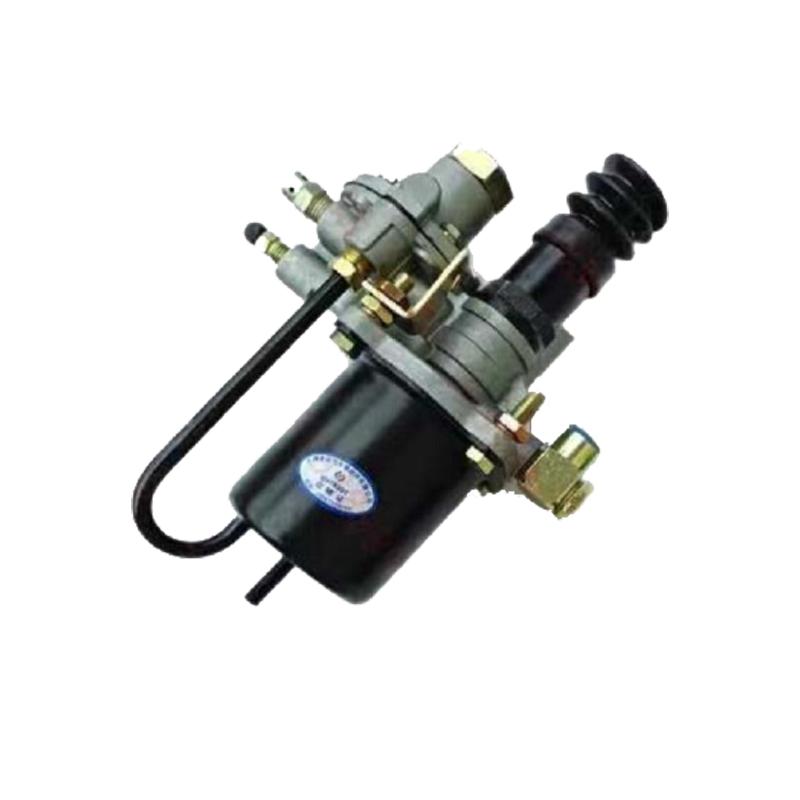 东风EQ2102离合器助力器 离合器分泵