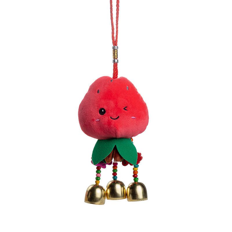 草莓卡通毛绒小风铃挂饰可爱车载铜铃铛挂件哄宝宝店铺进门提醒门铃铛