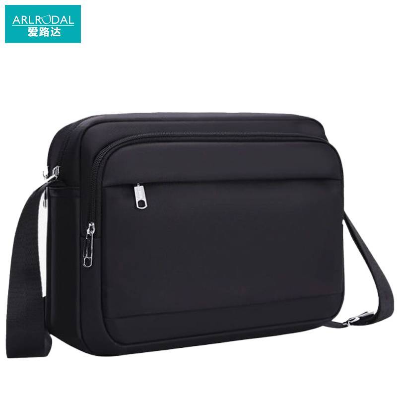 爱路达单肩斜挎包中号/个