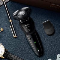 飞利浦（Philips） 电动剃须刀 S5079/04 干湿两用三刀头全身水洗 充电旋转式刮胡刀配鬓角刀S5077同款