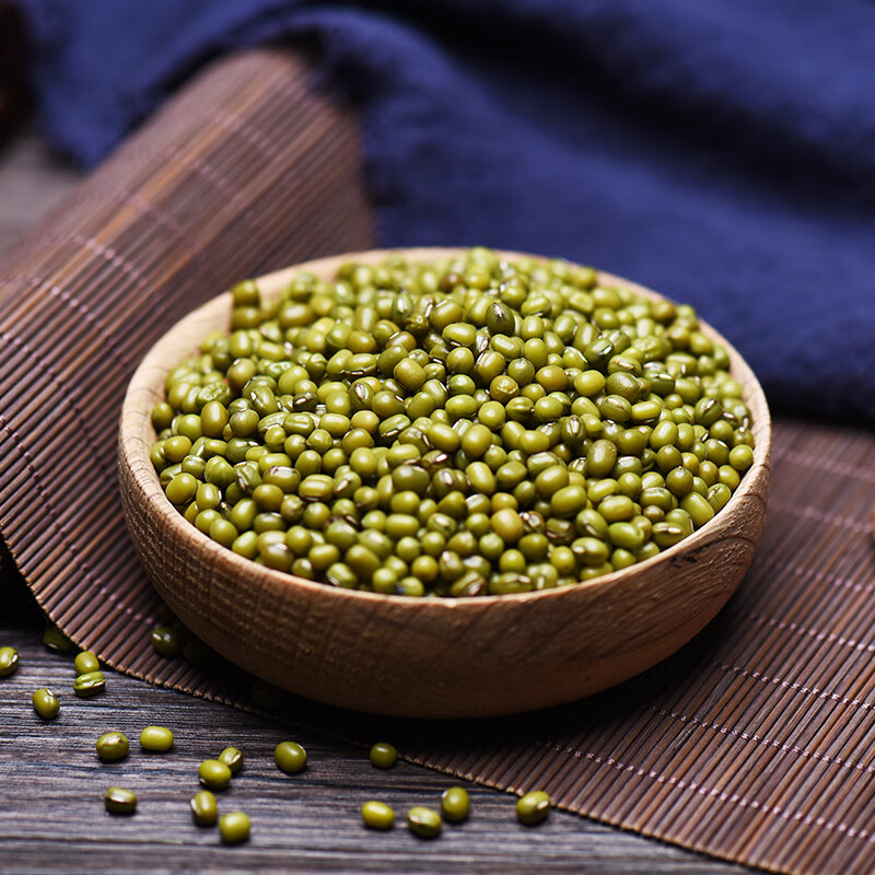 绿帝绿豆表面光滑颗颗饱满大小均匀色泽翠绿香味醇厚2500g高清大图