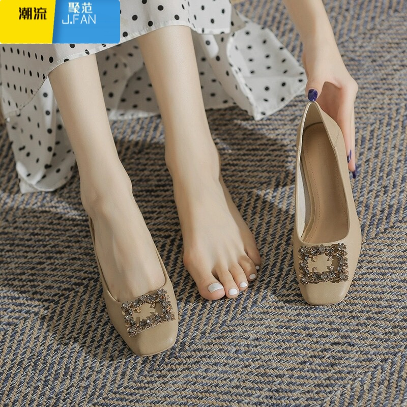 聚范35厘米粗跟单鞋女夏2024新款水钻中跟瓢鞋职业软底女鞋
