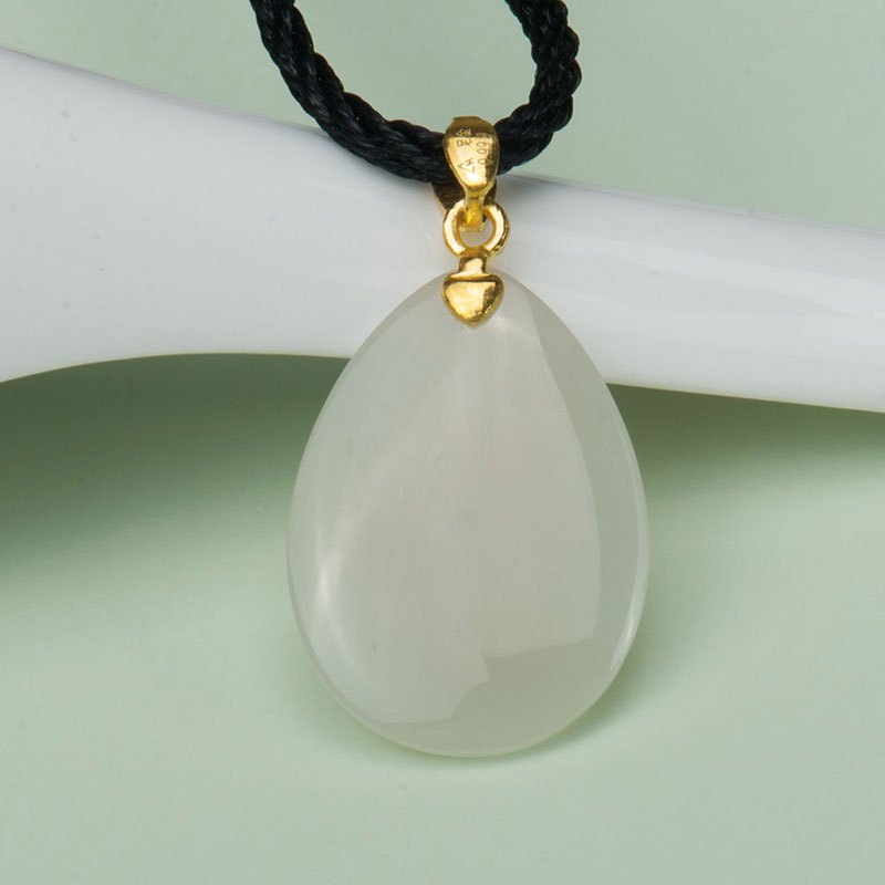 梦克拉和田玉花件金镶玉足金和田玉玫瑰花吊坠蝶恋花金镶玉吊坠女水滴