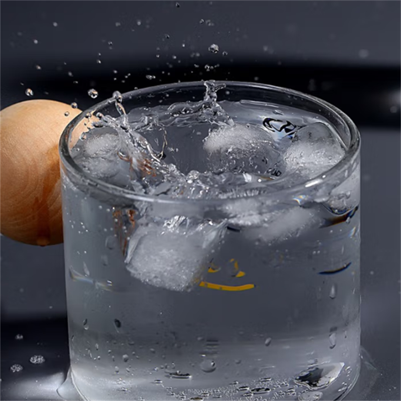 健龙 塑瓶含气矿泉水 350ml高清大图