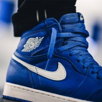 Air Jordan Cyber Monday AJ1 OG乔丹1鸳鸯 黑红芝加哥篮球鞋 皇家白蓝男555088-401