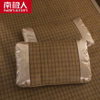 南极人(NanJiren)家纺 夏季清爽凉席/凉枕套件床笠款仿藤席二三件套 床上用品罗马格图案夏凉席套件可折叠空调席子