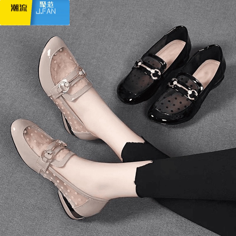 聚范单鞋女2024年新款夏季镂空网纱靓皮女鞋低跟软底豆豆鞋透气乐福鞋高清大图