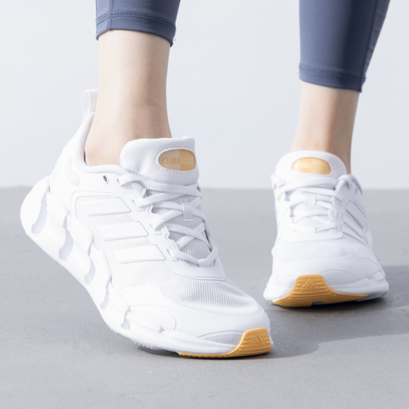 Adidas阿迪达斯男鞋新款轻便透气运动鞋跑步鞋IF9782 ZP高清大图
