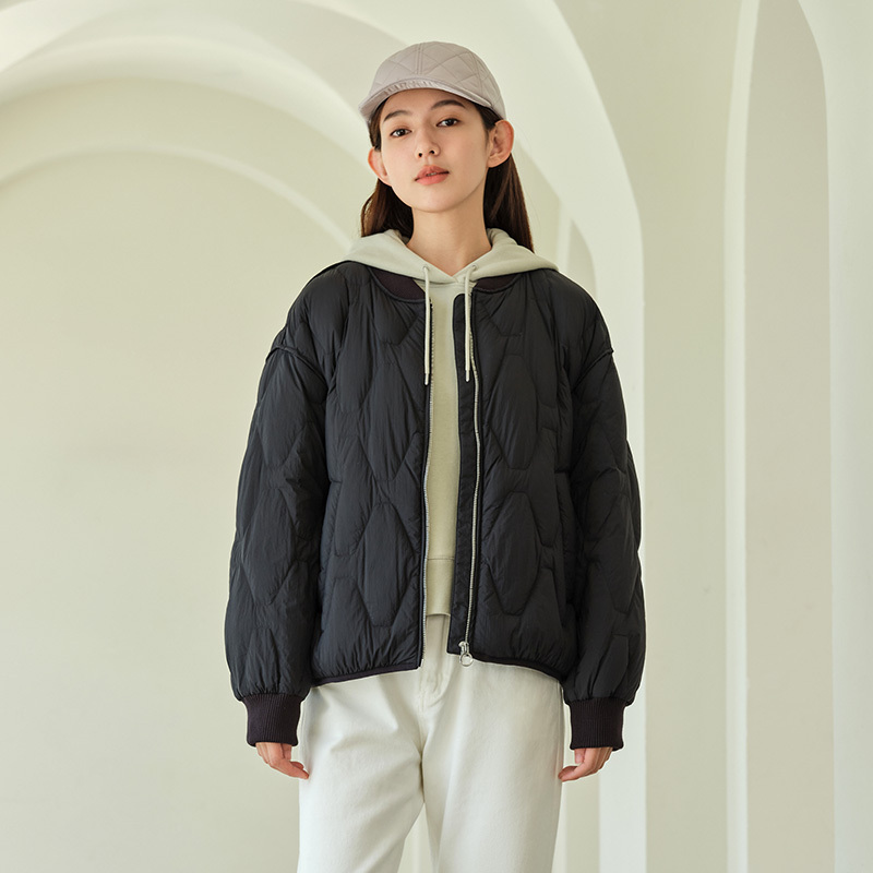 坦博尔菱格羽绒服女短款2022年新款轻薄时尚潮流秋冬保暖棒球外套