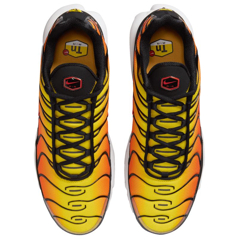 耐克(NIKE)男士跑鞋透气缓震支撑运动潮鞋户外休闲鞋科技感撞色设高清大图