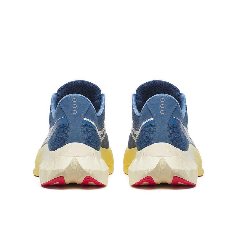 索康尼(SAUCONY)男跑步鞋轻量缓震专业竞速碳板舒适透气防滑耐磨