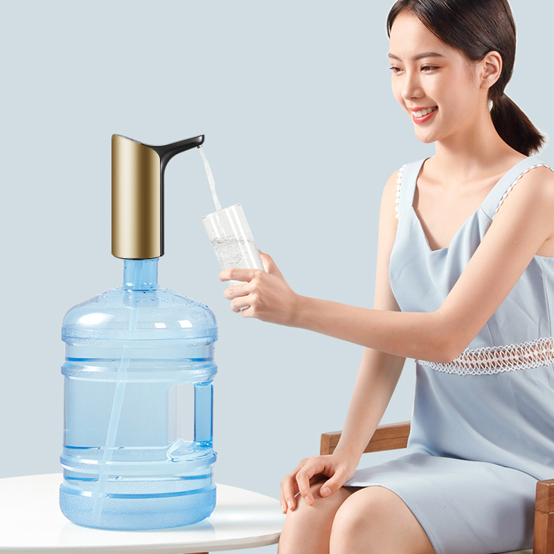 商用蓄电便携手压式压水器纯净水矿泉水桶饮水机吸水器加水器抽水泵