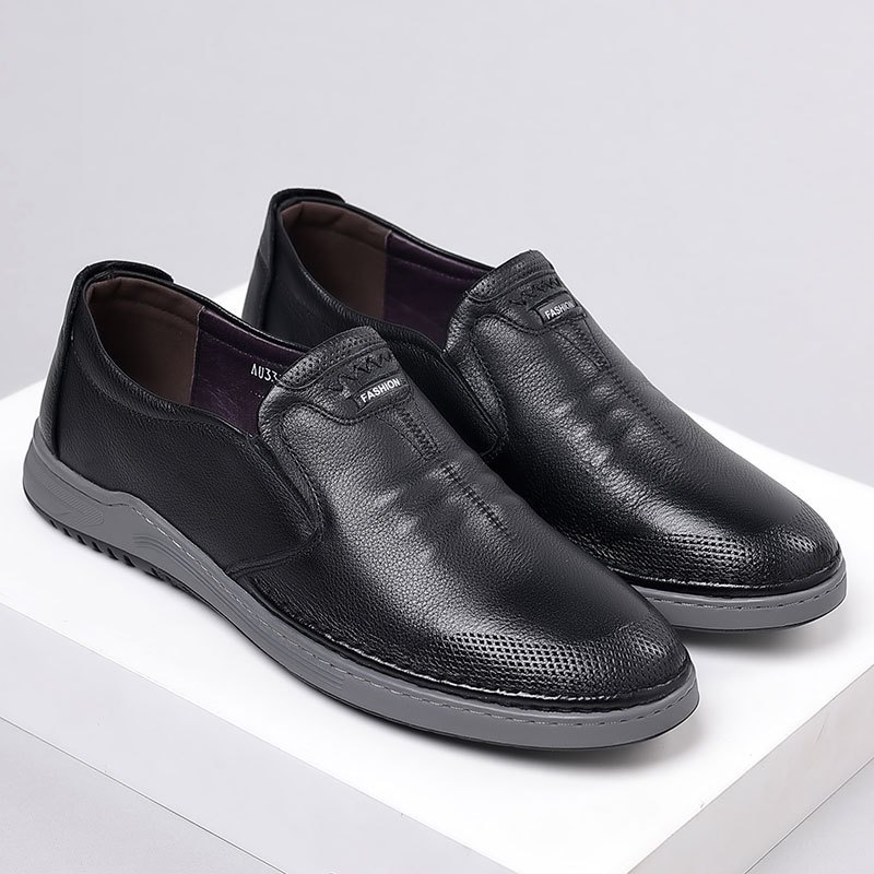 奥康秋季新款真皮休闲鞋子男头层牛皮男鞋软底软面乐福鞋日常单鞋男士