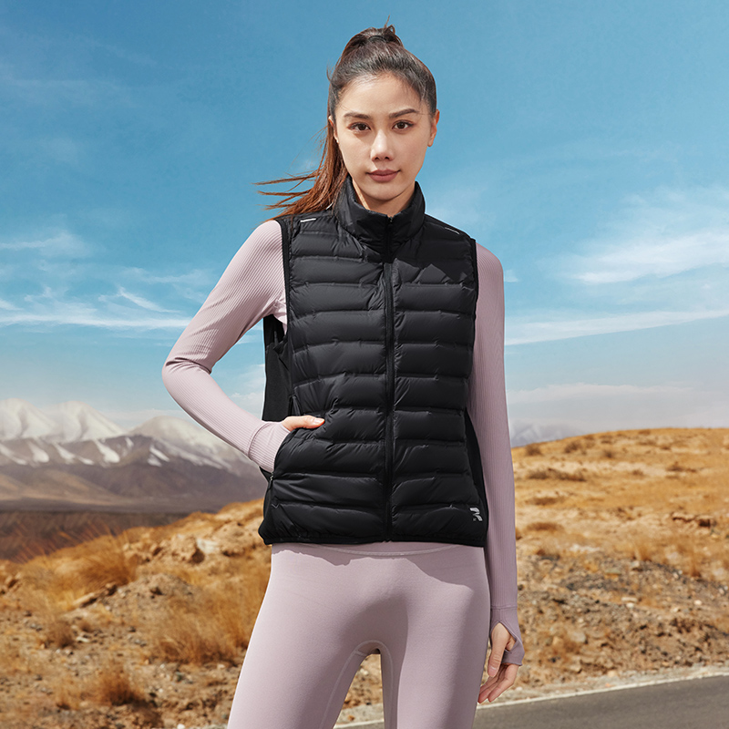 361°女装冬季新款羽绒服马甲保暖运动外套女662442401高清大图