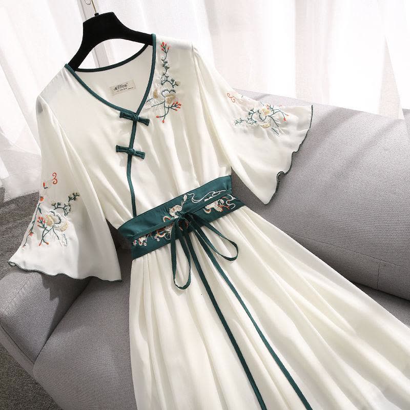 改良版旗袍连衣裙女夏季2021新款复古民国风唐装汉服刺绣a字裙女威珺 