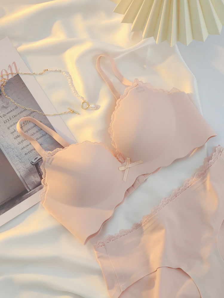 无钢圈内衣女小胸聚拢文胸加厚bra平胸专用套装性感上托胸罩