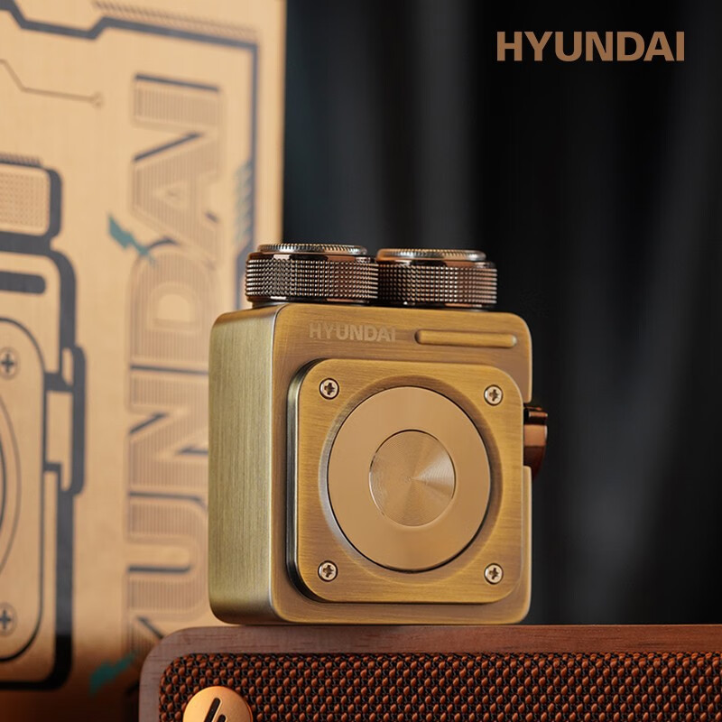 HYUNDAI 全金属剃须刀YS661 圣甲金高清大图