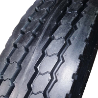 朝阳城市货运轮胎700R16-14 CR907(成套)