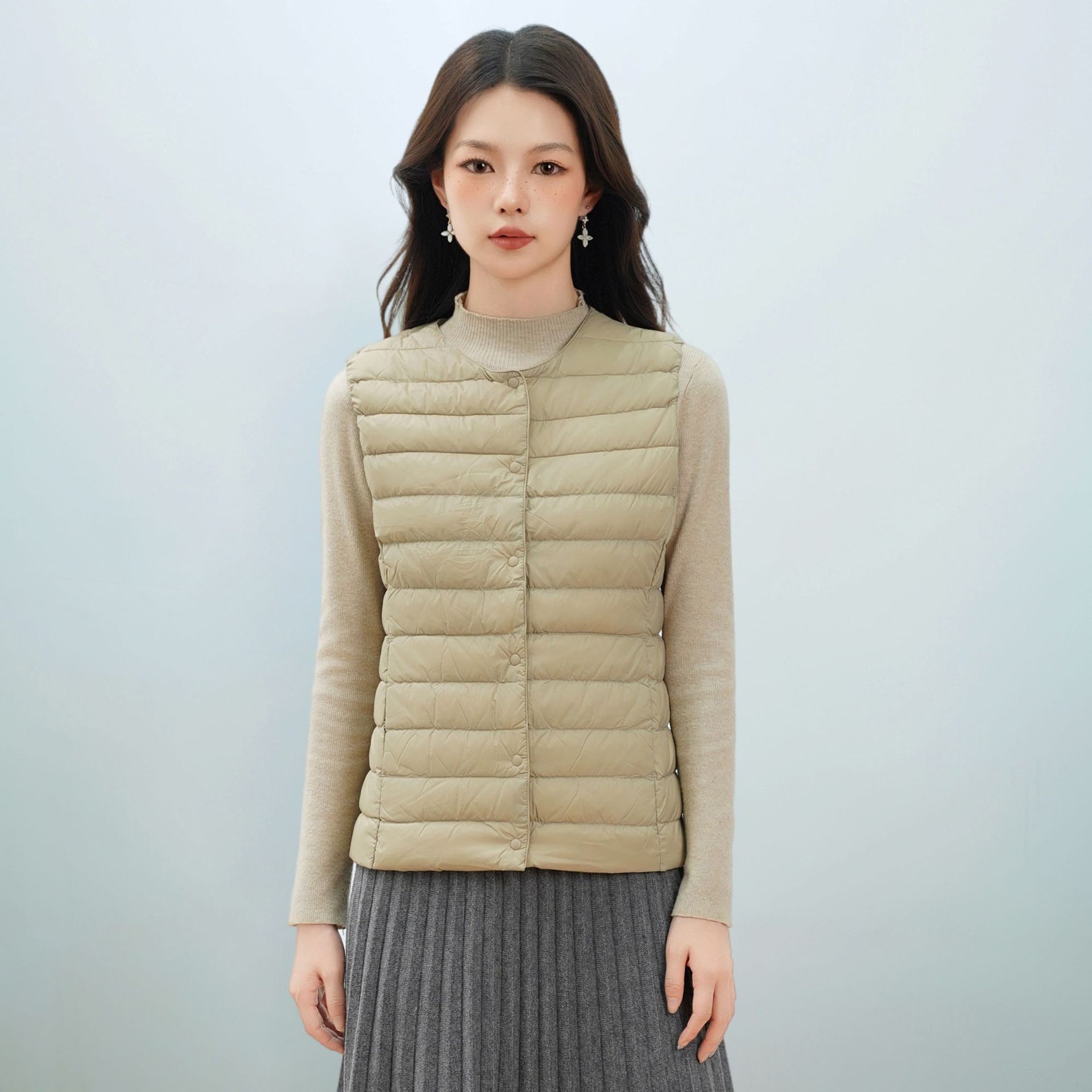 女式新国标90绒新款女装圆领V领轻便羽绒服背心羽绒马甲 卡其色 S