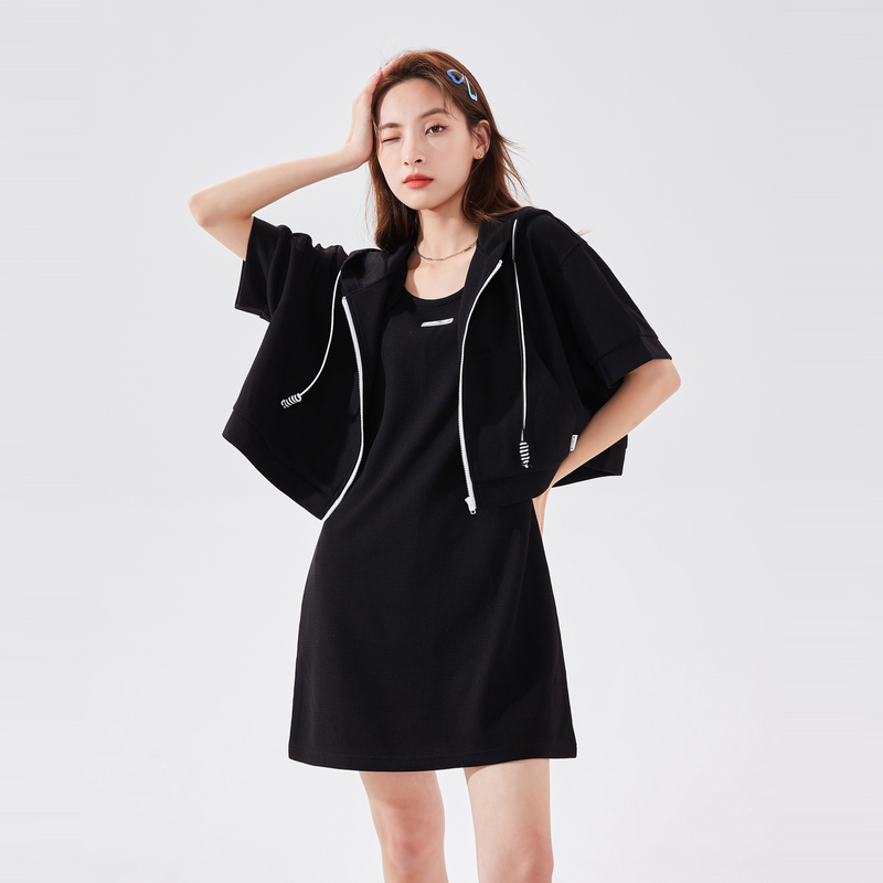 唐狮针织连衣裙女夏季新款打底T恤裙短袖连帽外套