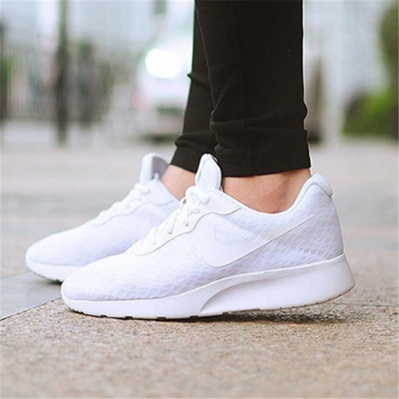 Nike/耐克女鞋 时尚板鞋 休闲运动鞋 球鞋 春秋季 白色812655-110