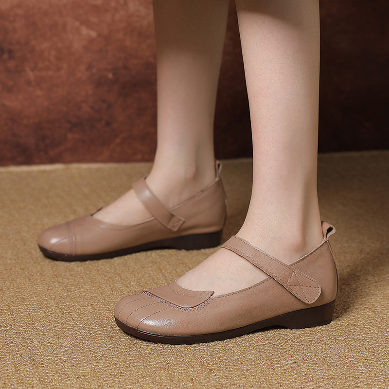 头层牛皮大码魔术贴春秋单鞋圆头浅口低跟牛筋软底妈妈鞋