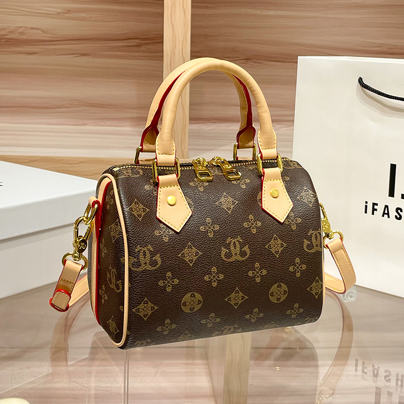 欧美时尚女士包包女2026新款高级感女包波士顿枕头包高级感小众印花单肩斜挎包手提包高清大图