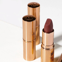 Charlotte Tilbury摩登雾感唇膏PILLOW TALK 3.5G[到期时间2024年7月30日]