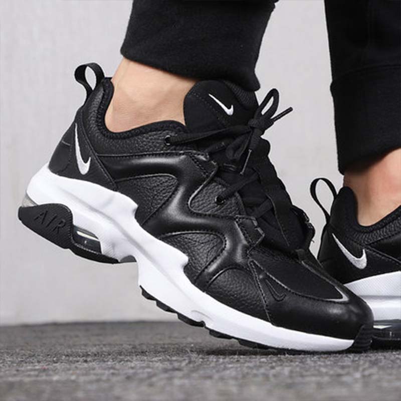耐克 NIKE AIR MAX GRAVITON 女子休闲鞋 AT4404-001高清大图