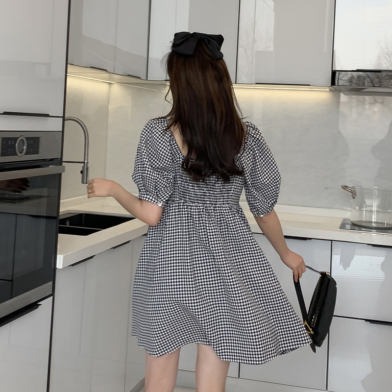 [2.5折价103元]唐狮早春装新款女格子连衣裙泡泡袖小方领宽松收腰显瘦潮流ZW