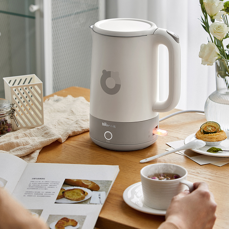 小熊bear电水壶电热水壶55度保温功能一体无缝内胆zdhq17u7