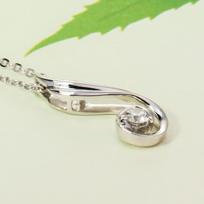 梦克拉 PT950铂金钻石吊坠 单钻吊坠 简约 钻石挂坠 女款项坠 缠绵高清大图