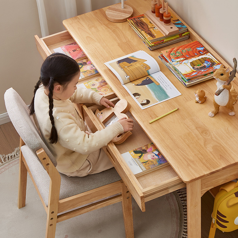 全友家居儿童书桌全实木学习桌椅子套装小学生人体工学写字台高清大图