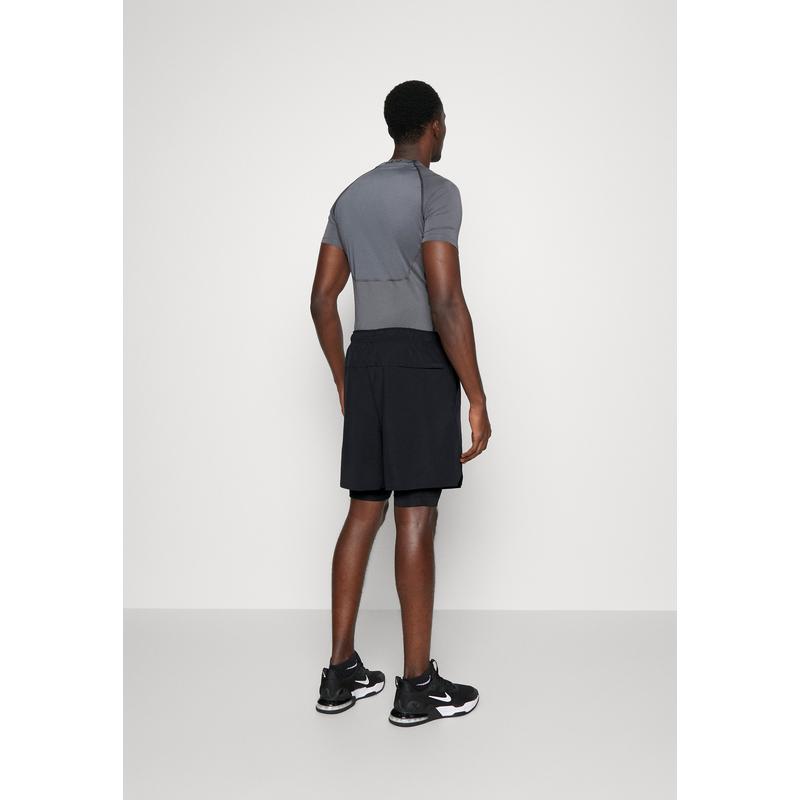 Nike男士速干运动短裤透气弹性舒适训练健身款高清大图