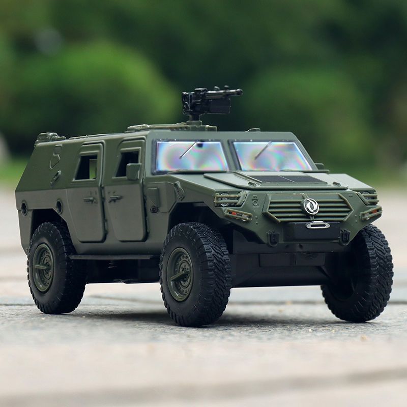 墨绿色东风猛士车模132越野车阅兵战车合金汽车模型声光回力开门