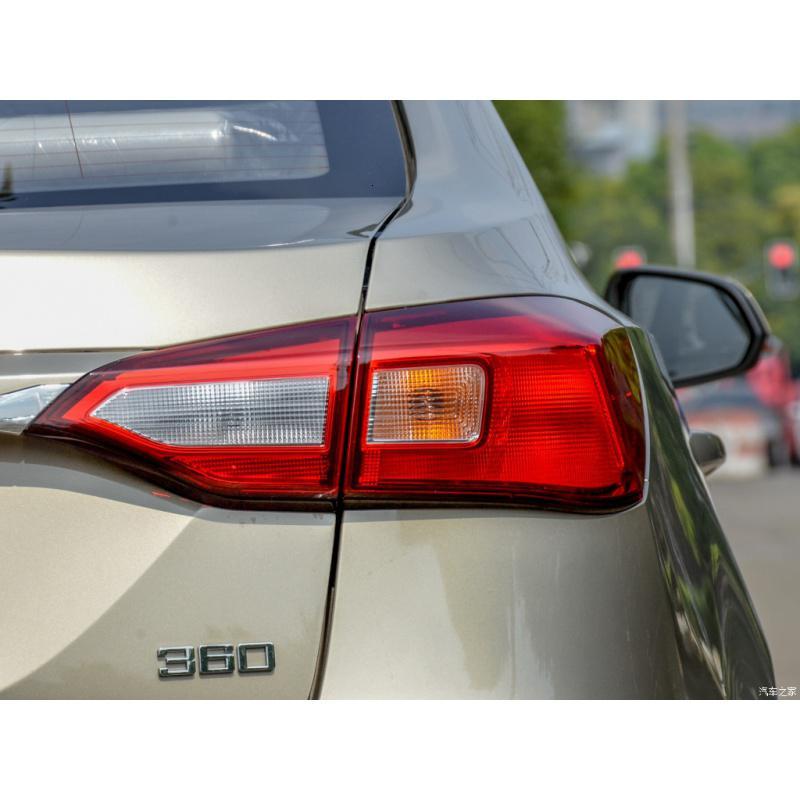 适用上汽荣威360尾灯总成15 16 17款荣威360后尾灯后组合灯尾灯 优质