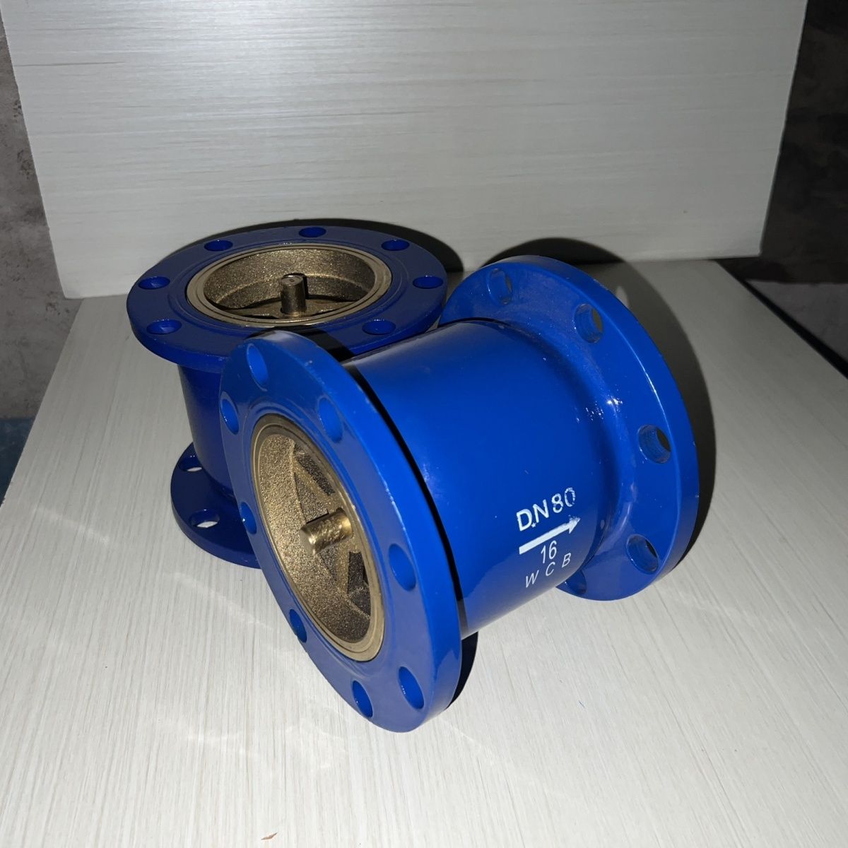 止回阀DN150高清大图