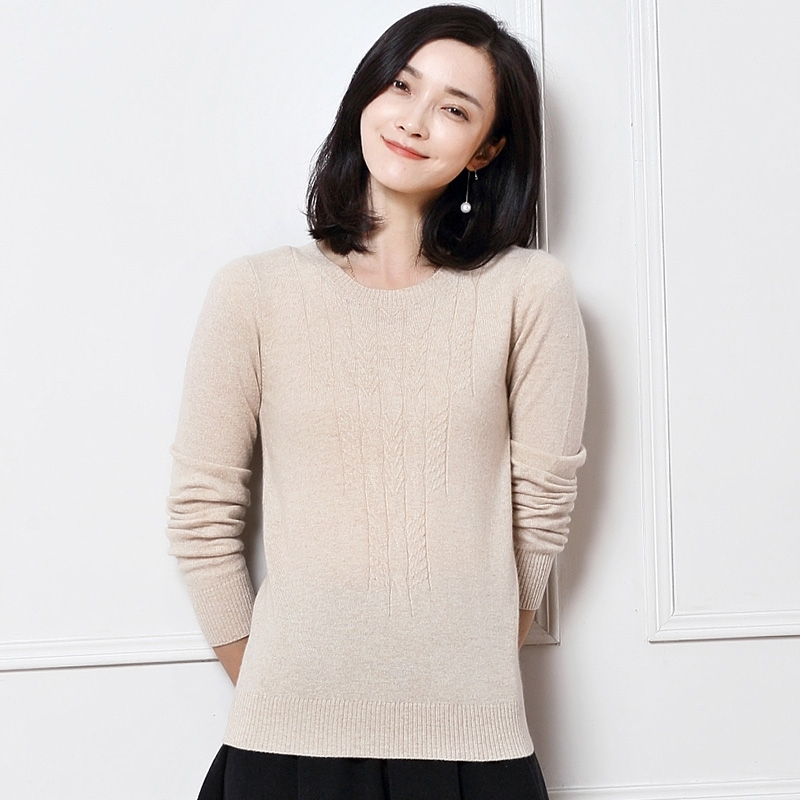 2018新款羊绒衫秋冬季女半圆领绞花修身显瘦纯色打底针织毛衣