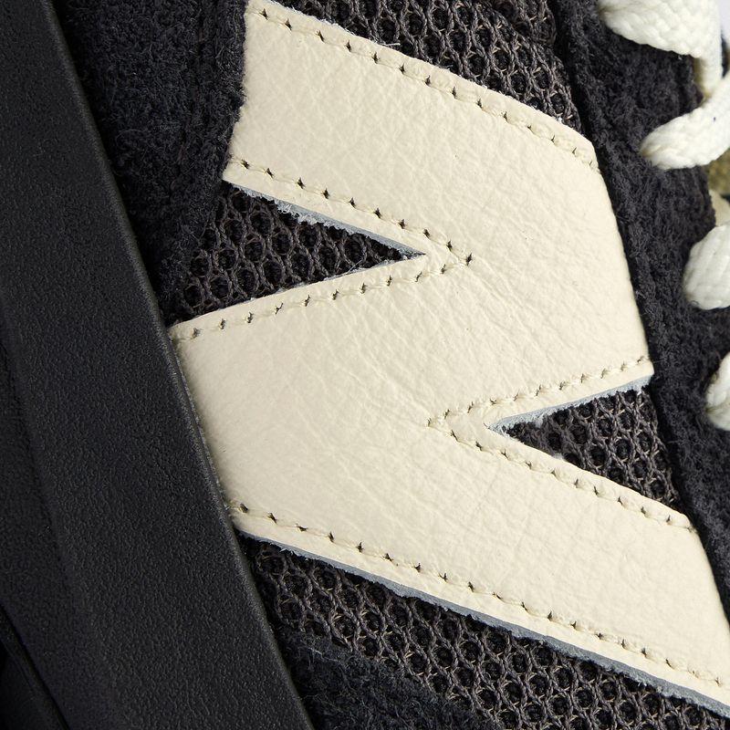 新百伦(New Balance)女士复古跑鞋舒适百搭休闲运动鞋橡胶底系带高清大图