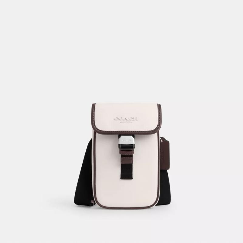 COACH/蔻驰超大容量斜挎手机包男士抗反射眼镜兼容iPhoneProMax Silver/Chalk/Maple