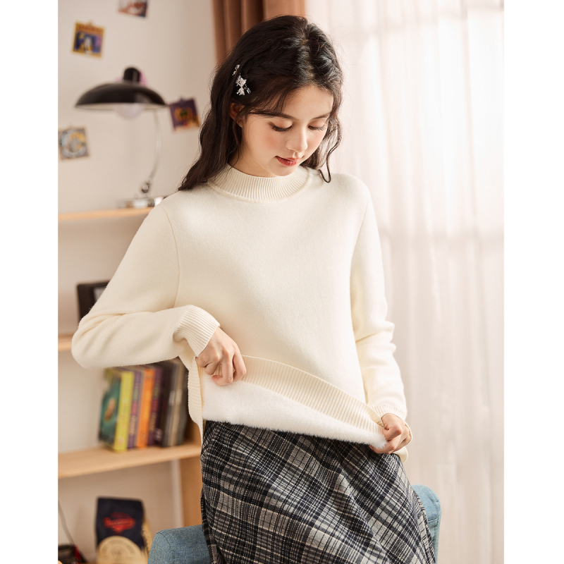 [2.5折价96元]唐狮秋冬新款半高领净色内搭加绒打底衫女宽松圆领短款上衣