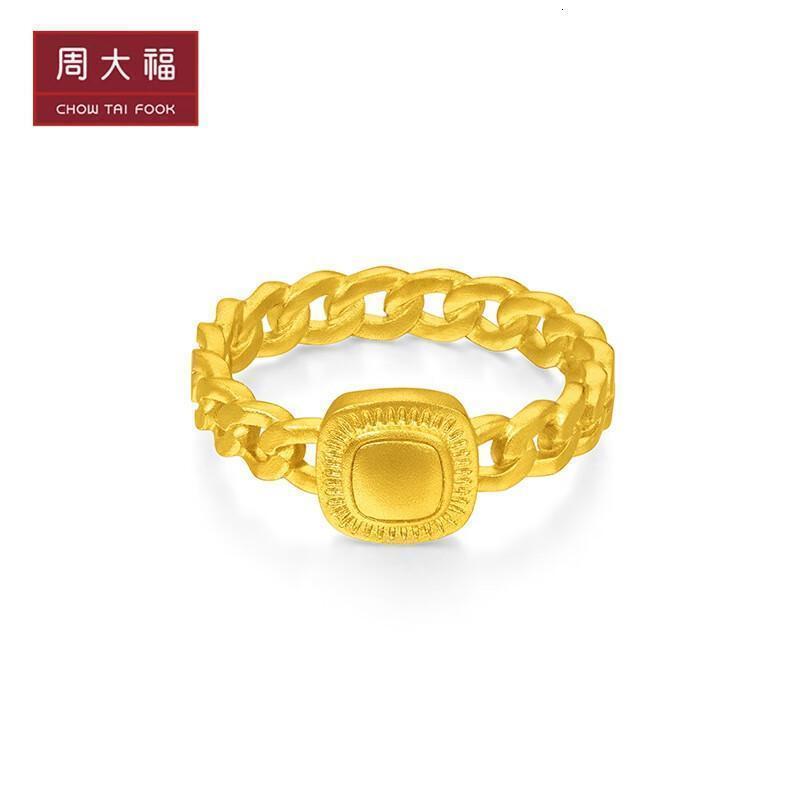 周大福流金岁月系列复古小面包足金黄金戒指工费620计价f232055