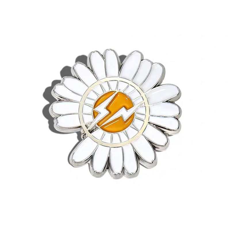 网红权志龙gd同款雏菊小太阳花缺口胸针学生男女卫衣徽章领针配饰