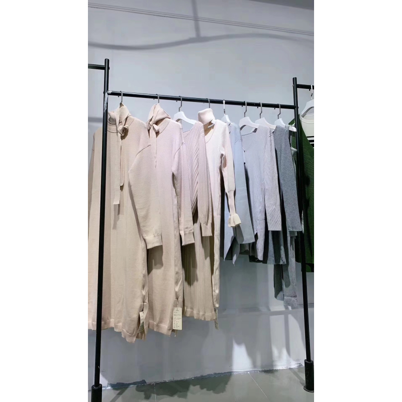 专柜品质 毛衣 69.9