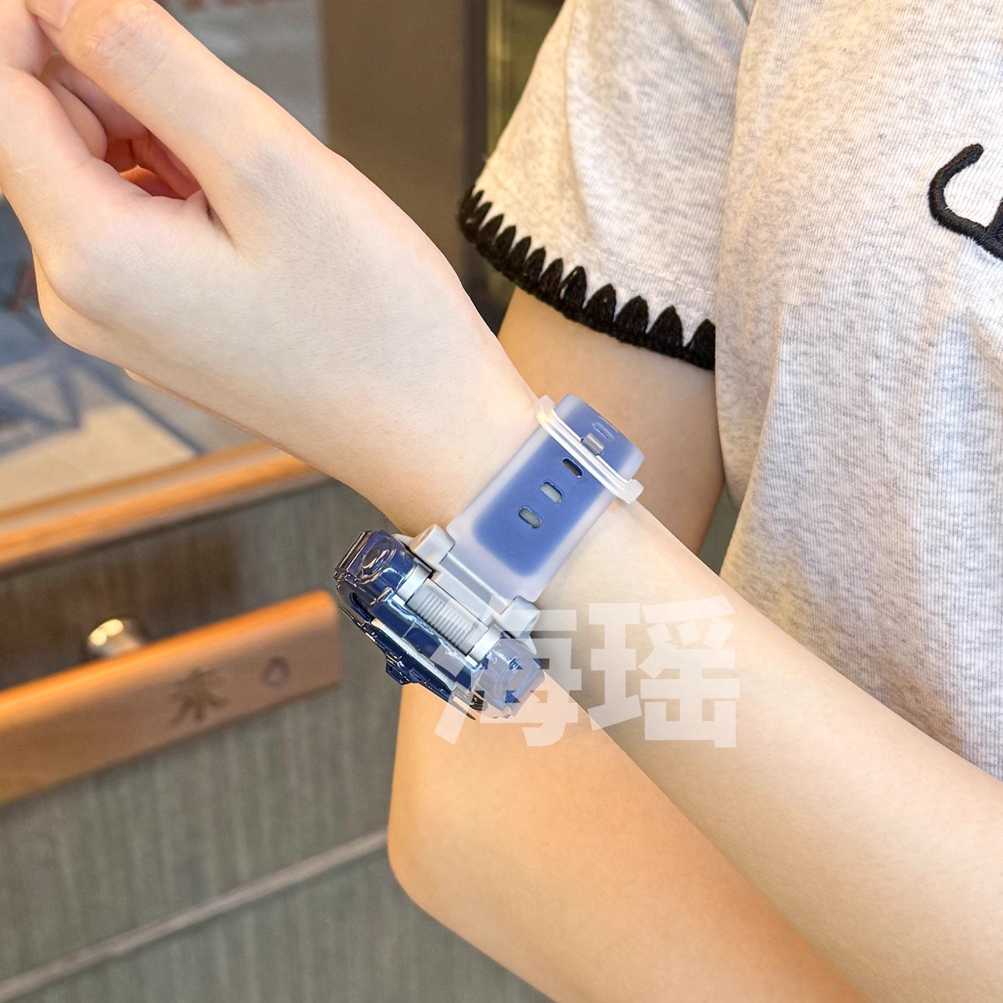 双层适用于小天才电话手表表带Z11/Z1/Z9液态硅胶z8a/z7s/z6pro/d3儿童保护套腕带配件秋冬款3139a高清大图