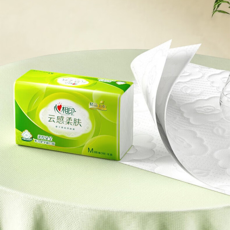 心相印面巾纸88抽*32包三层云感款DT18088包-32(包装随机)高清大图