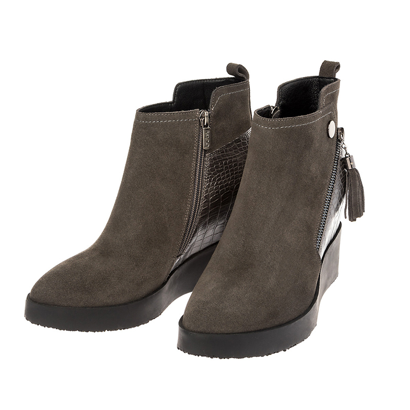 betsy女士短靴平底坡跟内增高加绒女靴冬季牛反绒女靴拉链马丁靴欧美