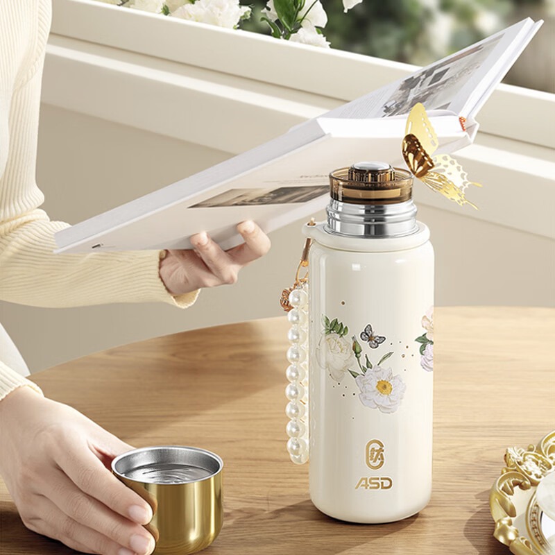 爱仕达繁花轻语纯钛泡茶杯560mL 芍药白 RWS56B17Q-W高清大图